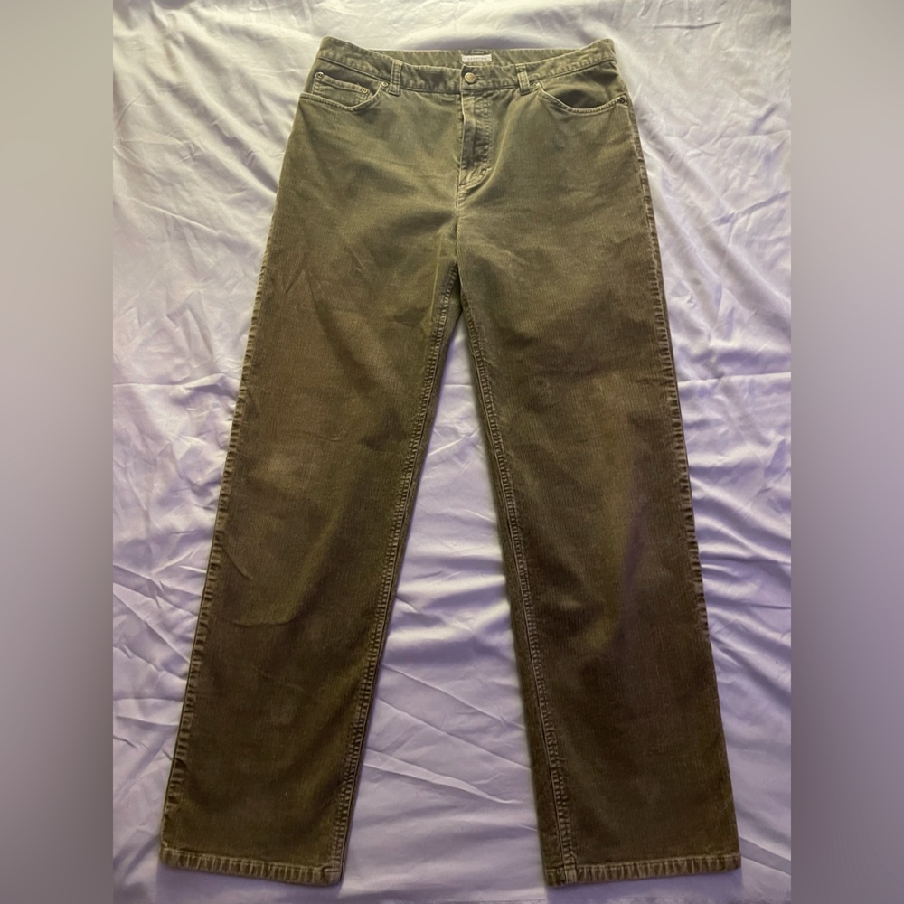 Jones New York Sport Jeans. stretch army green woman’s pants